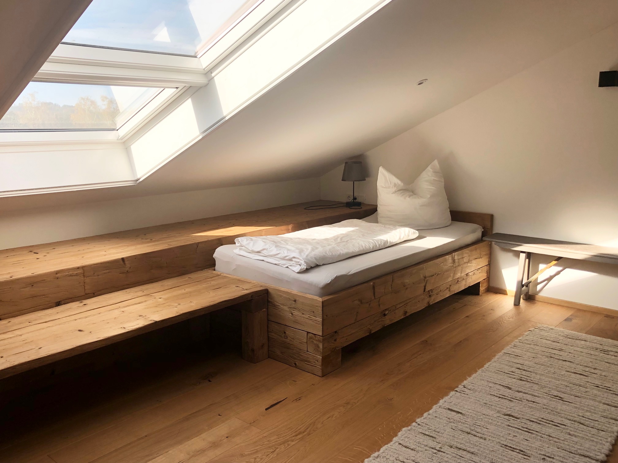 Schlafzimmer 1.OG mit zwei Einzelbetten